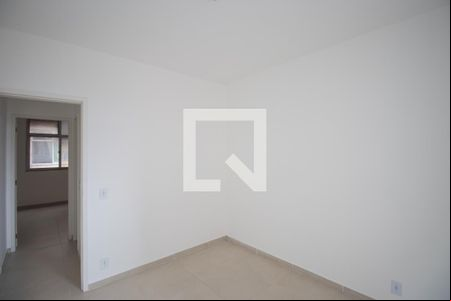 Quarto 1 de apartamento para alugar com 2 quartos, 80m² em Brasilândia, São Gonçalo