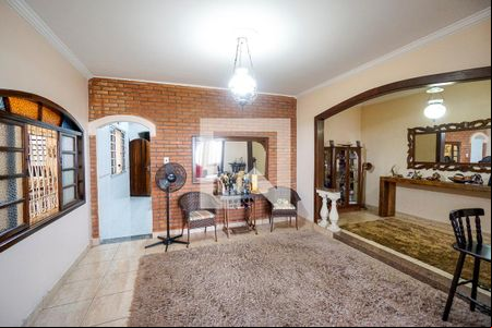 Sala de estar de casa à venda com 3 quartos, 250m² em Vila Matilde, São Paulo