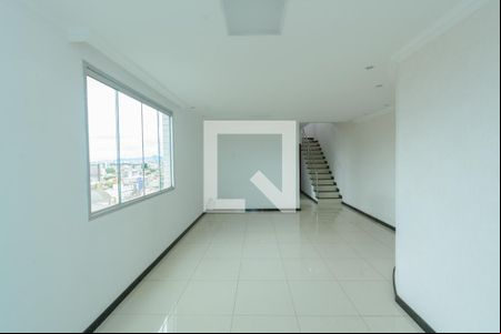 Sala de apartamento para alugar com 3 quartos, 200m² em Eldorado, Contagem