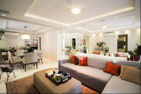Sala de apartamento à venda com 4 quartos, 213m² em Jardim Europa, São Paulo