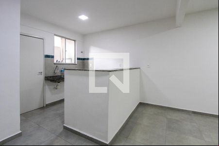 Sala de casa de condomínio à venda com 3 quartos, 120m² em Barra da Tijuca, Rio de Janeiro
