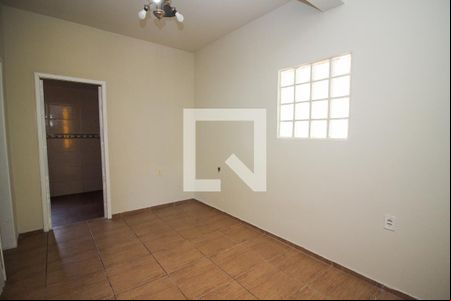 Sala de casa à venda com 3 quartos, 70m² em Vila Nova, Porto Alegre