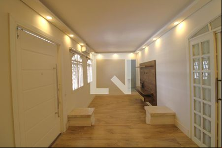 Sala 1 de casa à venda com 3 quartos, 250m² em Vila do Castelo, São Paulo