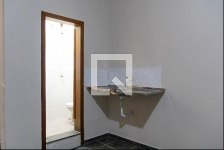 Cozinha de kitnet/studio para alugar com 1 quarto, 22m² em Alto dos Pinheiros, Belo Horizonte