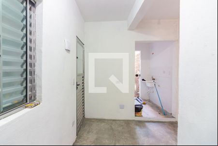 Kitnet de casa para alugar com 1 quarto, 20m² em Recanto das Rosas, Osasco