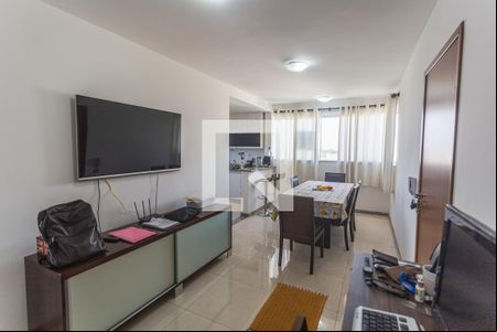 Sala de apartamento à venda com 3 quartos, 70m² em Ana Lúcia, Belo Horizonte