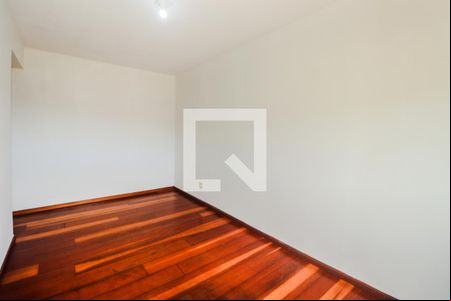 Sala de apartamento para alugar com 1 quarto, 56m² em Jardim Itu, Porto Alegre