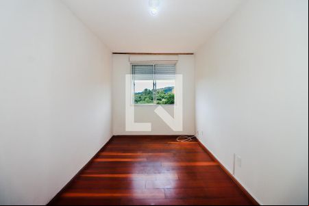Sala de apartamento para alugar com 1 quarto, 56m² em Jardim Itu, Porto Alegre