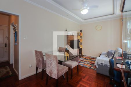 Sala de apartamento à venda com 2 quartos, 76m² em Rio Branco, Porto Alegre