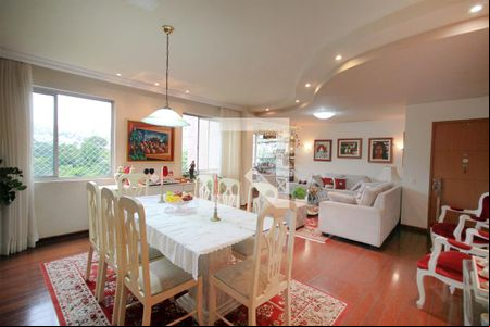 Sala de apartamento à venda com 3 quartos, 198m² em Santo Antônio, Belo Horizonte