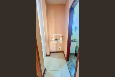 Corredor de apartamento à venda com 2 quartos, 54m² em Santa Amelia, Belo Horizonte