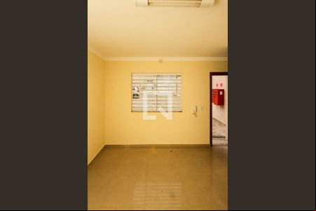 Sala de casa de condomínio para alugar com 3 quartos, 53m² em Chácara Belenzinho, São Paulo