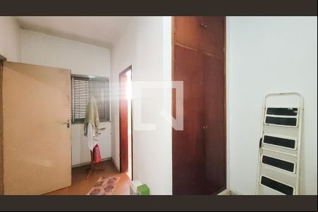 Sala/Quarto da Casa 1 de casa para alugar com 5 quartos, 512m² em Vila Santa Isabel, Campinas
