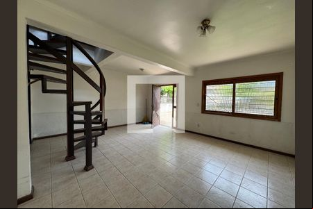 Sala de casa à venda com 4 quartos, 350m² em Feitoria, São Leopoldo