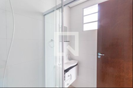 Banheiro de apartamento para alugar com 1 quarto, 24m² em Cidade Patriarca, São Paulo