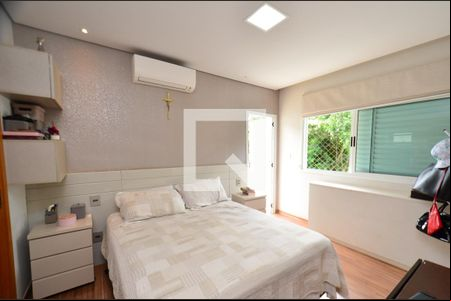 Suite1 de casa à venda com 4 quartos, 340m² em Buritis, Belo Horizonte