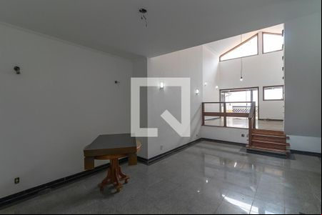 Sala de casa para alugar com 3 quartos, 319m² em Parque das Universidades, Campinas