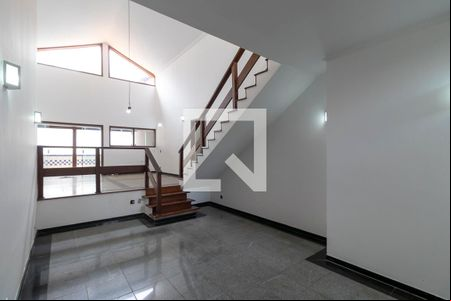 Sala de casa para alugar com 3 quartos, 319m² em Parque das Universidades, Campinas