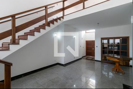 Sala de casa para alugar com 3 quartos, 319m² em Parque das Universidades, Campinas