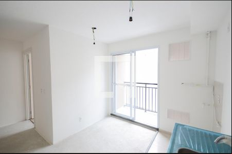 Sala/Cozinha de apartamento para alugar com 2 quartos, 36m² em São Francisco Xavier, Rio de Janeiro