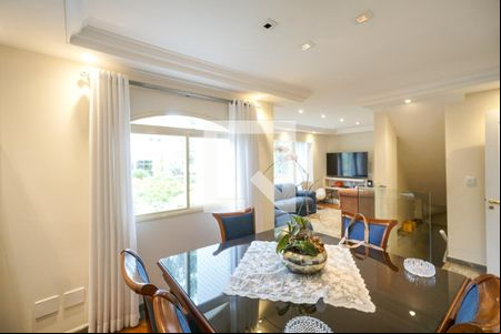 Sala de jantar de casa de condomínio para alugar com 4 quartos, 355m² em Vila Carrão, São Paulo