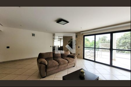 Sala de casa de condomínio para alugar com 4 quartos, 320m² em Conjunto Habitacional Vila Santana (sousas), Campinas