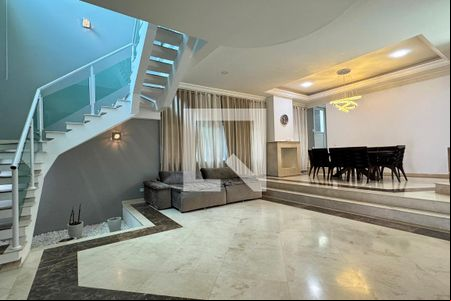 Sala de casa de condomínio à venda com 4 quartos, 403m² em Parque Sinai, Santana de Parnaíba