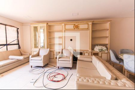 Sala de casa para alugar com 12 quartos, 600m² em Mooca, São Paulo