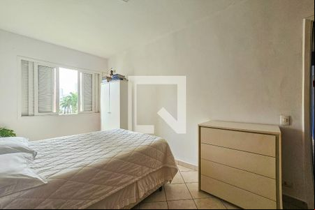 Quarto de apartamento para alugar com 1 quarto, 50m² em Jardim Tres Marias, Guarujá
