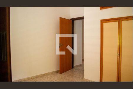 Quarto 2 de casa para alugar com 4 quartos, 384m² em Pouso Alegre, Ribeirão Pires