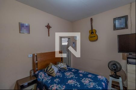 Suíte de casa à venda com 4 quartos, 200m² em Jardim Santa Maria, São Paulo
