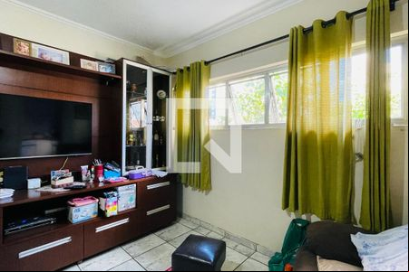 Sala de TV de casa para alugar com 3 quartos, 330m² em Vila São João, Guarulhos