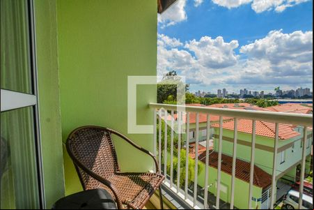 Sala de apartamento à venda com 3 quartos, 67m² em Vila Metalúrgica, Santo André