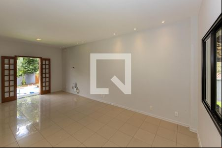 Sala 2 de casa de condomínio para alugar com 4 quartos, 340m² em Vale das Araras, Nova Lima