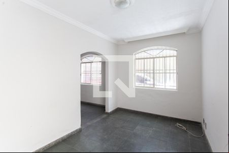 Sala de casa para alugar com 3 quartos, 100m² em Santa Branca, Belo Horizonte