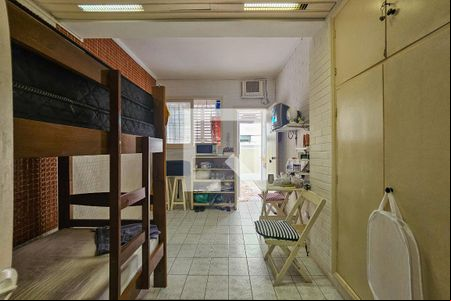 Quart de apartamento para alugar com 1 quarto, 25m² em Jardim Sao Miguel, Guarujá