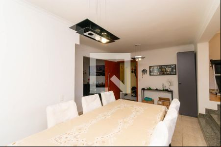 Sala de Jantar de casa à venda com 3 quartos, 340m² em Parque Residencial Oratorio, São Paulo