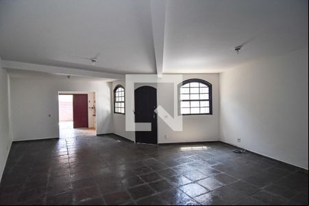 Sala de casa para alugar com 3 quartos, 465m² em Maravista, Niterói