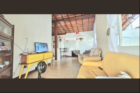 Sala de casa de condomínio à venda com 3 quartos, 99m² em Francisco Pereira, Lagoa Santa