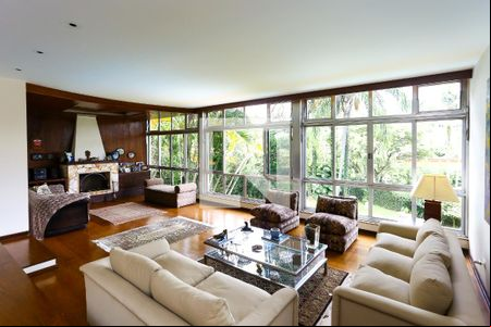 Sala 1 de casa para alugar com 4 quartos, 500m² em Jardim Guedala, São Paulo