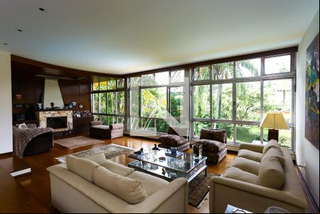 Sala 1 de casa para alugar com 4 quartos, 500m² em Jardim Guedala, São Paulo