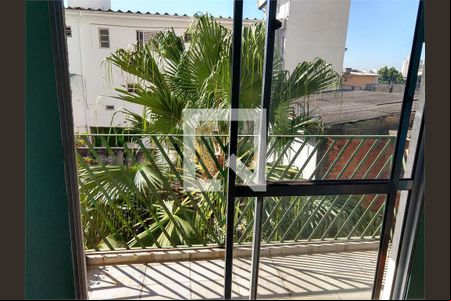 Apartamento à venda com 2 quartos, 60m² em Veloso, Osasco