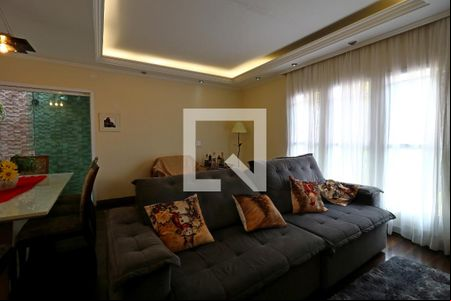 Sala de TV de casa à venda com 4 quartos, 200m² em Parque das Nações, Santo André