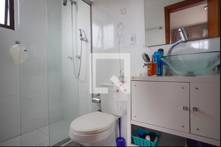 Banheiro da Suíte de apartamento à venda com 3 quartos, 82m² em Cristo Redentor, Porto Alegre