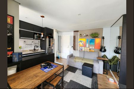 Sala de kitnet/studio para alugar com 1 quarto, 44m² em Bosque, Campinas
