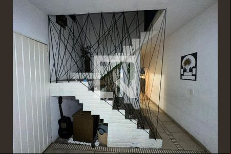 Escada de casa para alugar com 3 quartos, 120m² em Parque Continental I, Guarulhos