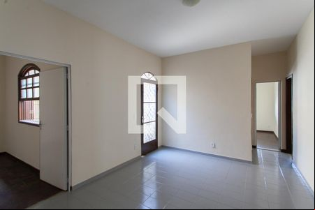 Sala 2 de casa para alugar com 4 quartos, 360m² em São João Batista, Belo Horizonte