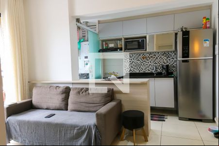 Sala de apartamento à venda com 2 quartos, 52m² em Del Castilho, Rio de Janeiro