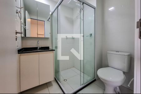 Studio Banheiro de kitnet/studio à venda com 1 quarto, 27m² em Vila Dom Pedro I, São Paulo