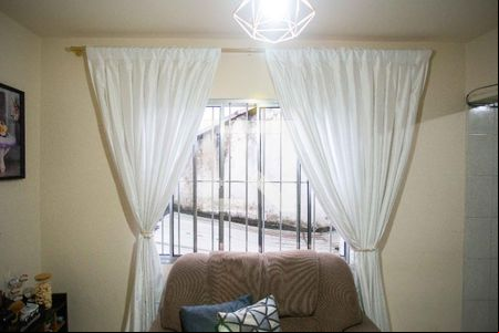 Sala Casa 2 de casa à venda com 4 quartos, 194m² em Campanário, Diadema